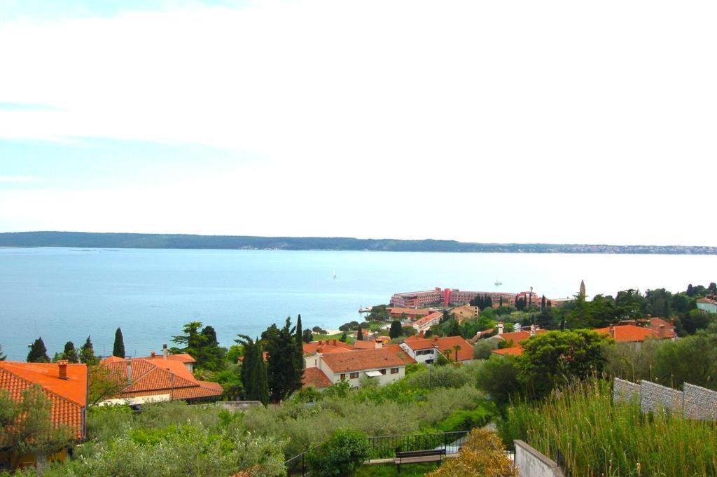 Appartamento Beautiful Street Portorose Esterno foto
